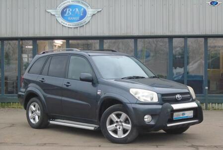 TOYOTA RAV4 2.0 VVT-i XT-R